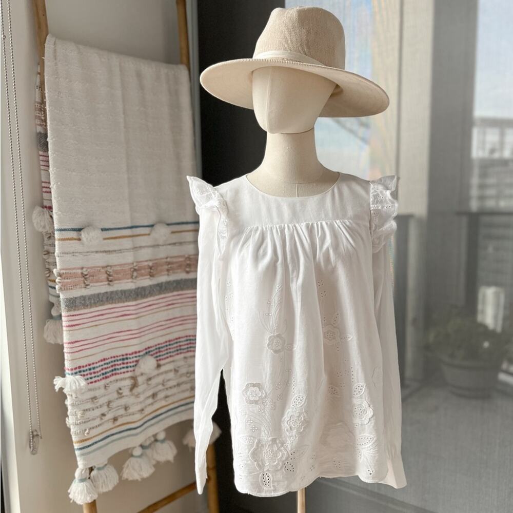 Sail To Sable White Embroidered Long Sleeves Pullover Blouse Women’s Size Medium - Picture 1 of 9